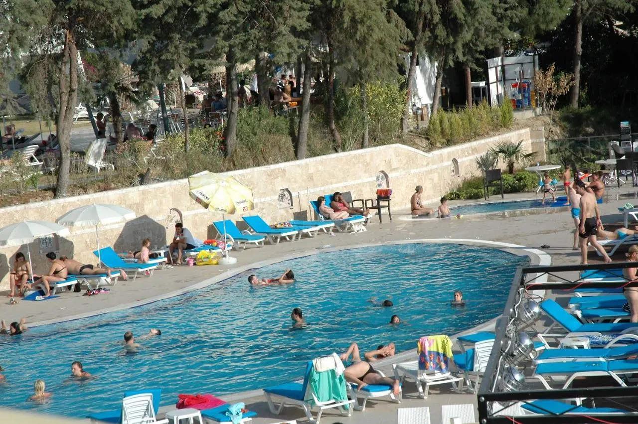 Arora Hotel Kuşadası