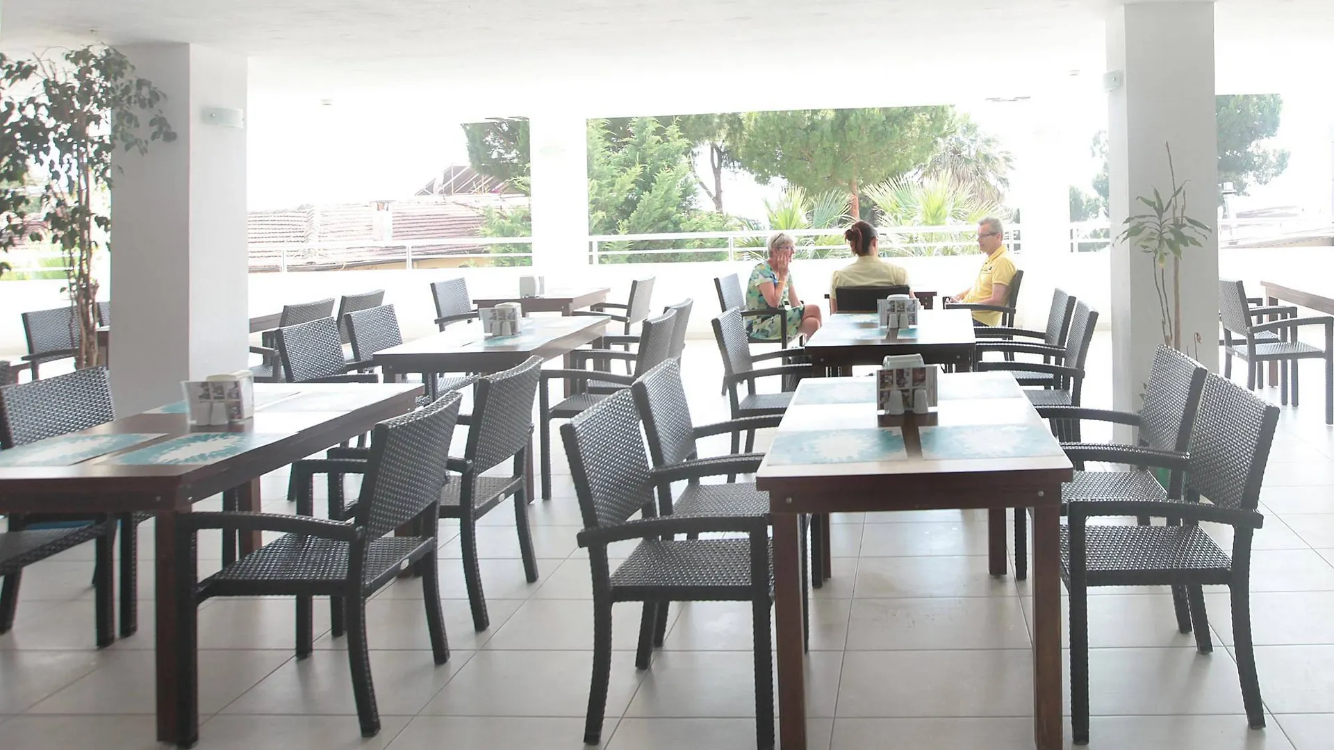 Arora Hotel Kuşadası