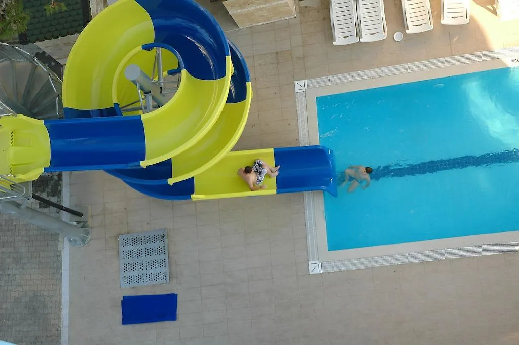 Arora Hotel Kuşadası